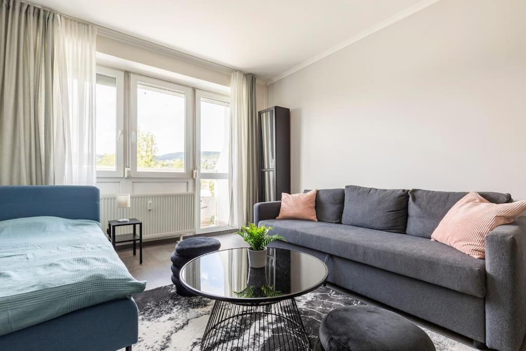 Lovely 1 Bedroom Flat - Gazdagret Budapest Ngoại thất bức ảnh
